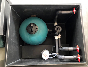 遼寧省沈陽市某游泳池用水處理側開砂缸設備